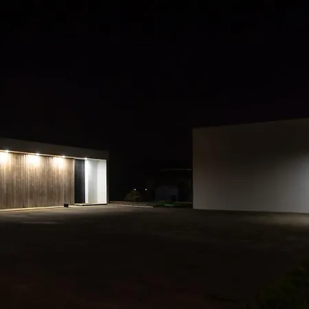Com Jacuzzi E Estacionamento Villa *