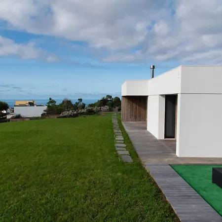 Com Jacuzzi E Estacionamento Villa