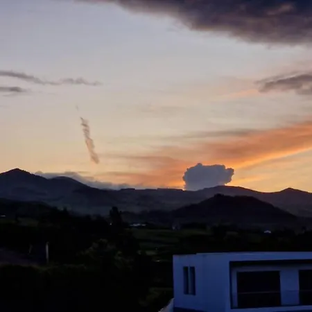 Vicente Jacuzzi, Sauna And Parking * São Vicente Ferreira