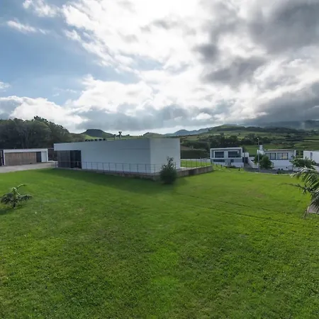 Vicente Jacuzzi, Sauna And Parking São Vicente Ferreira
