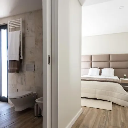 Vicente Jacuzzi Sauna And Parking *
