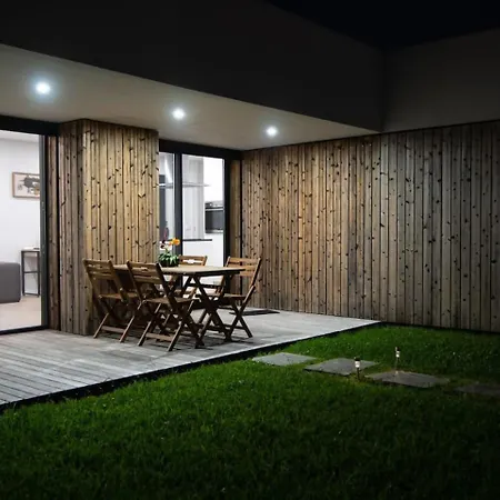 Vicente Jacuzzi, Sauna And Parking Sao Vicente Ferreira