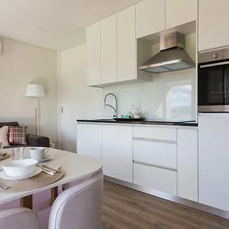 Vicente Jacuzzi, Sauna And Parking *